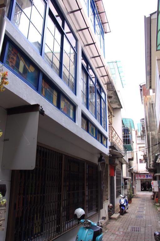 Apartamento Time Goes Fast Tainan Exterior foto