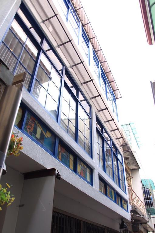 Apartamento Time Goes Fast Tainan Exterior foto